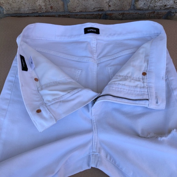 Express Style 06710774 High Waisted White Ripped Straight Raw Hem Ankle Jeans 10 - Picture 3 of 16